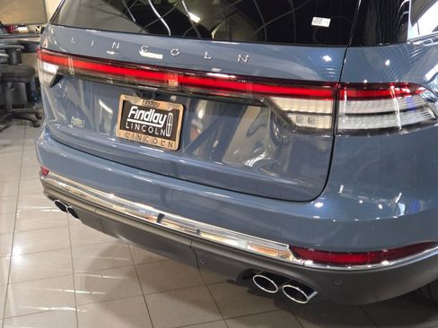 New 2026 Lincoln Aviator Reserve AWD/4WD image 4
