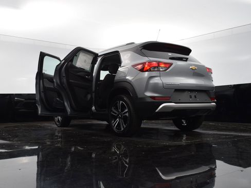 New 2025 Chevrolet TrailBlazer LT w/ Convenience Package image 36