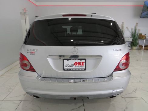 Used 2010 Mercedes-Benz R 350 4MATIC image 5