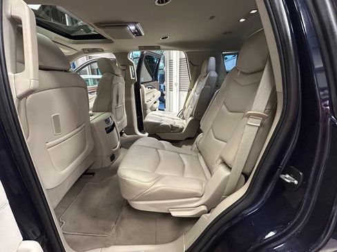 Used 2017 Cadillac Escalade Premium Luxury AWD/4WD image 54
