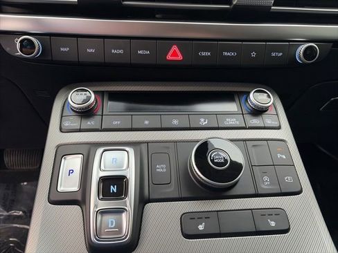 Used 2023 Hyundai Palisade SEL w/ Cargo Package FWD image 15