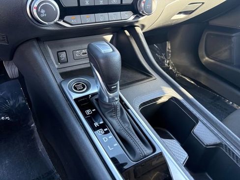 Used 2025 Nissan Sentra SV FWD image 23