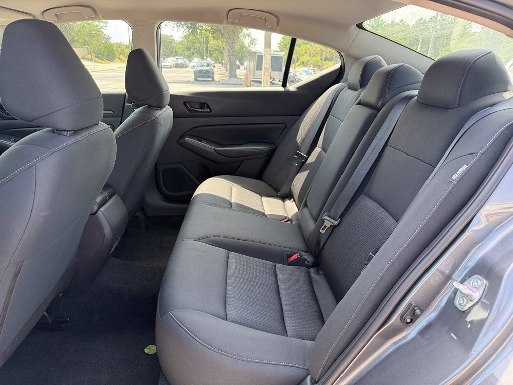 Used 2026 Nissan Altima 2.5 SV FWD image 20