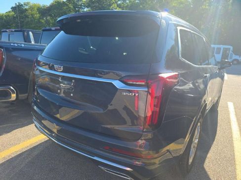 Used 2024 Cadillac XT6 Luxury w/ LPO, Floor Liner Package AWD/4WD image 4