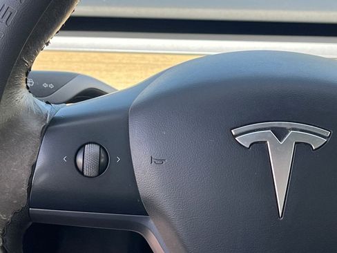 Used 2022 Tesla Model 3 RWD image 19