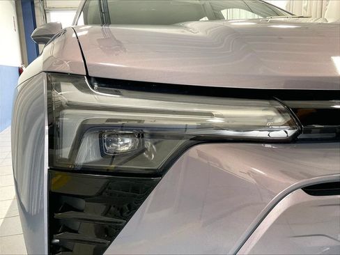Used 2024 Chevrolet Blazer EV LT AWD/4WD image 33