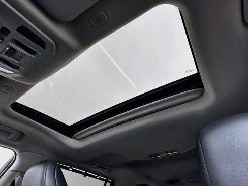 Certified 2026 Toyota Highlander XLE AWD/4WD image 6