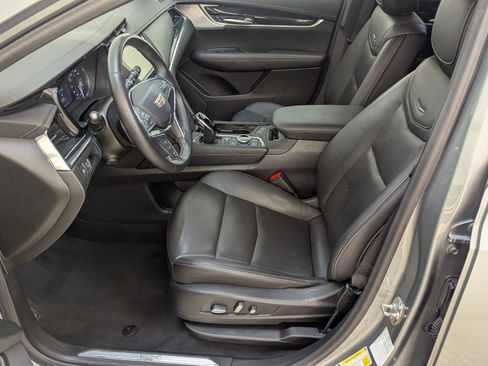 Certified 2024 Cadillac XT5 Premium Luxury image 5