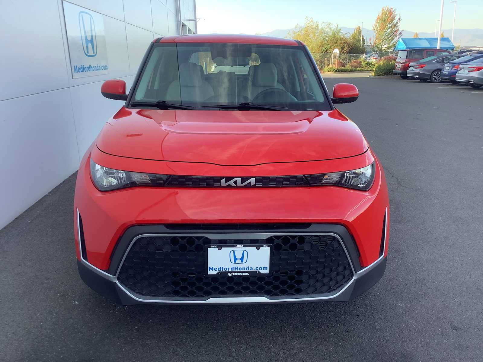 Used 2024 Kia Soul LX w/ Option Group 015 FWD image 6