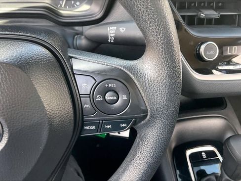 Used 2024 Toyota Corolla LE image 24