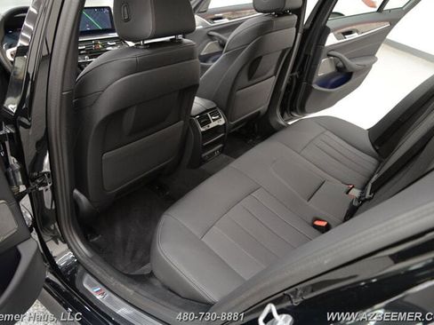 Used 2023 BMW 530i w/ M Sport Package RWD image 25