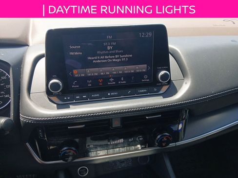 Used 2021 Nissan Rogue SV FWD image 12