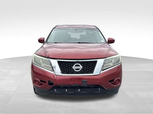 Used 2014 Nissan Pathfinder S AWD/4WD image 8