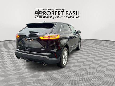 Used 2024 Ford Edge Titanium AWD/4WD image 8