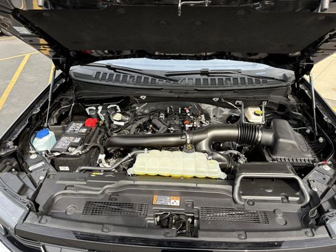 Used 2025 Ford Expedition Max Platinum image 27