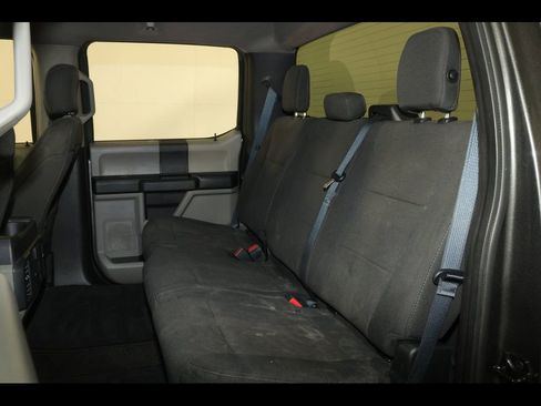 Used 2018 Ford F150 XL w/ Equipment Group 101A Mid AWD/4WD image 15