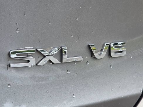 Used 2018 Kia Sorento SX AWD/4WD image 8