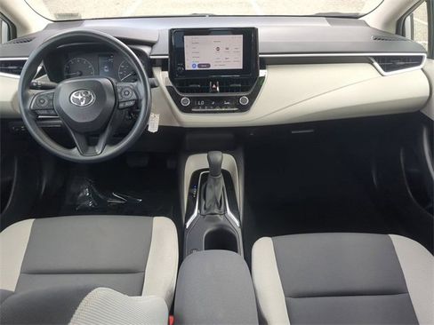 Certified 2025 Toyota Corolla LE image 14