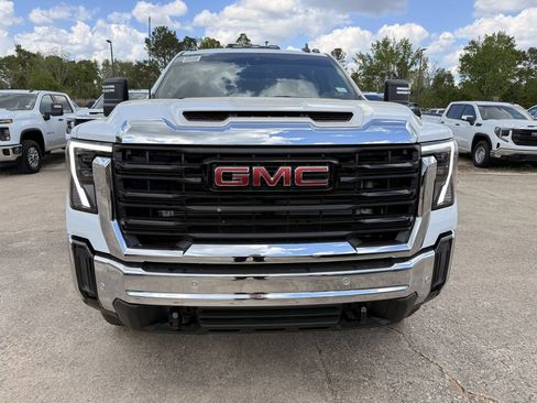 New 2026 GMC Sierra 2500 Pro w/ 1SA Pro Safety Plus Package AWD/4WD image 8