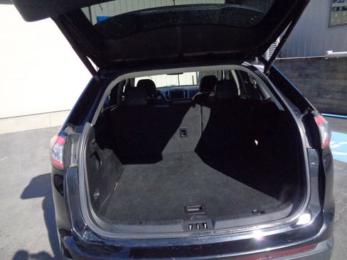 Used 2015 Ford Edge Titanium image 7