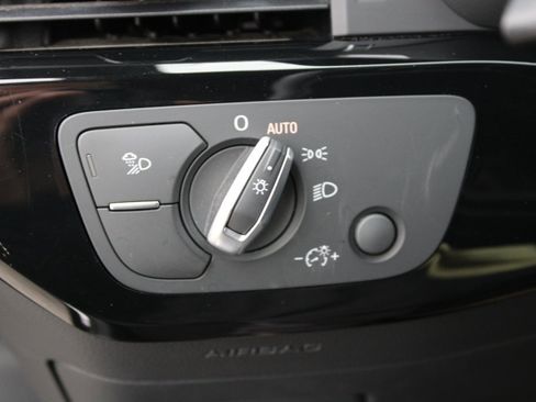 Used 2019 Audi A4 2.0T Premium Plus w/ Premium Plus Package image 11