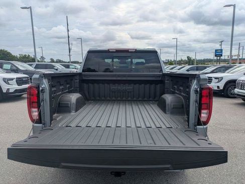 New 2026 GMC Sierra 1500 SLE AWD/4WD image 14