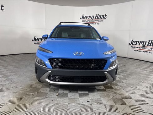 Used 2023 Hyundai Kona Limited image 2