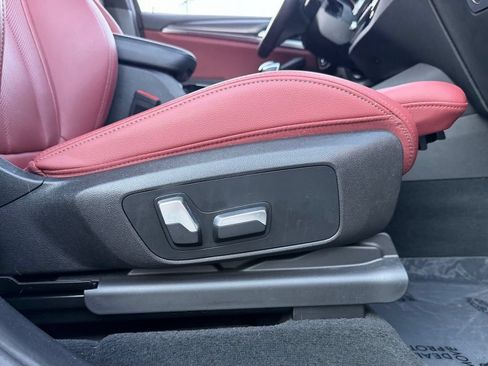 Used 2023 BMW X3 sDrive30i w/ M Sport Package RWD image 35