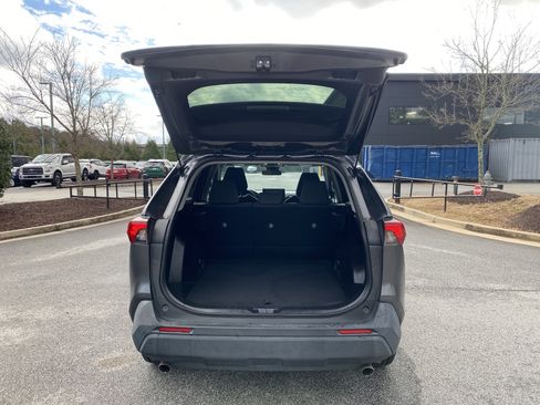 Used 2019 Toyota RAV4 LE image 47