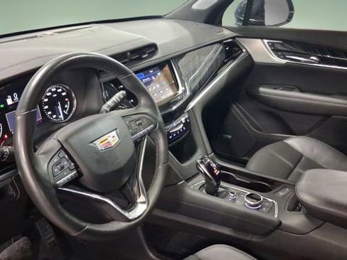 Used 2024 Cadillac XT6 Premium Luxury w/ LPO, Floor Liner Package AWD/4WD image 26