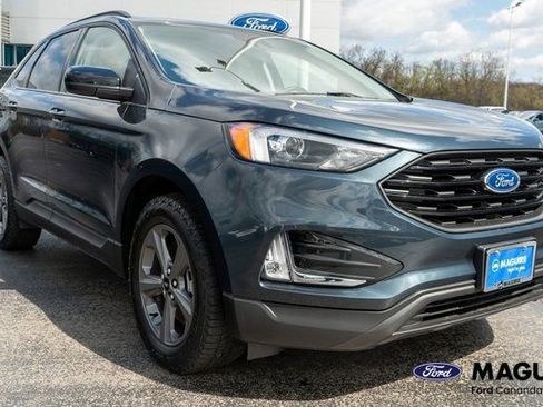 Used 2024 Ford Edge SEL w/ Sport Appearance Package AWD/4WD image 4