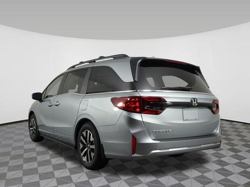 New 2026 Honda Odyssey EX-L image 4