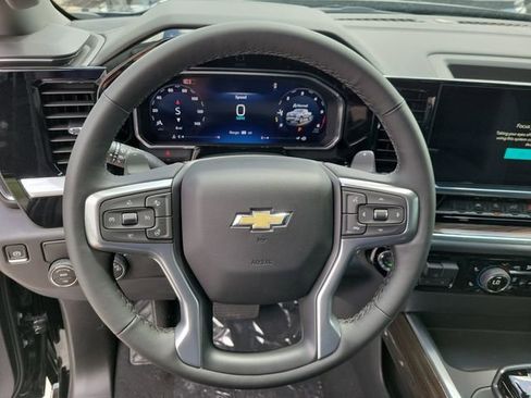 New 2026 Chevrolet Silverado 1500 LT w/ Convenience Package II RWD image 9