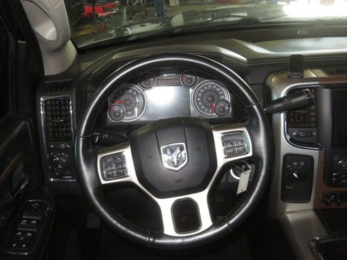 Used 2015 RAM 2500 Laramie w/ Protection Group image 38