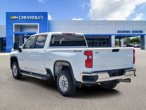 Certified 2025 Chevrolet Silverado 2500 LT w/ Convenience Package AWD/4WD image 3