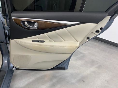 Used 2014 INFINITI Q50 AWD w/ Deluxe Touring Package image 46