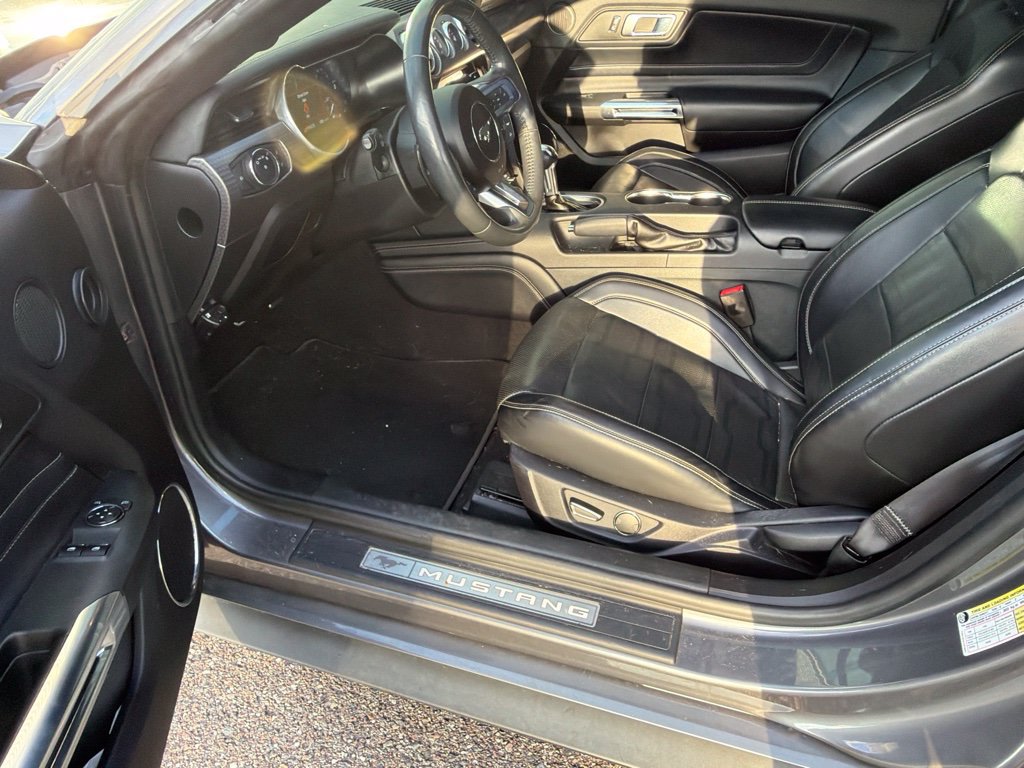 Used 2021 Ford Mustang GT Premium w/ GT Performance Package RWD image 7