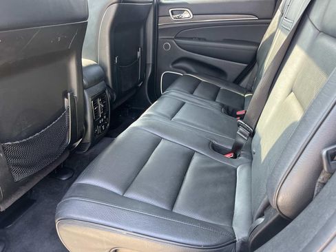Used 2018 Jeep Grand Cherokee Summit AWD/4WD image 21