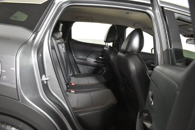 Certified 2025 Nissan Kicks SR AWD/4WD image 29