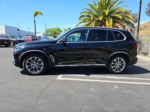 Used 2021 BMW X5 xDrive40i w/ Convenience Package AWD/4WD image 4