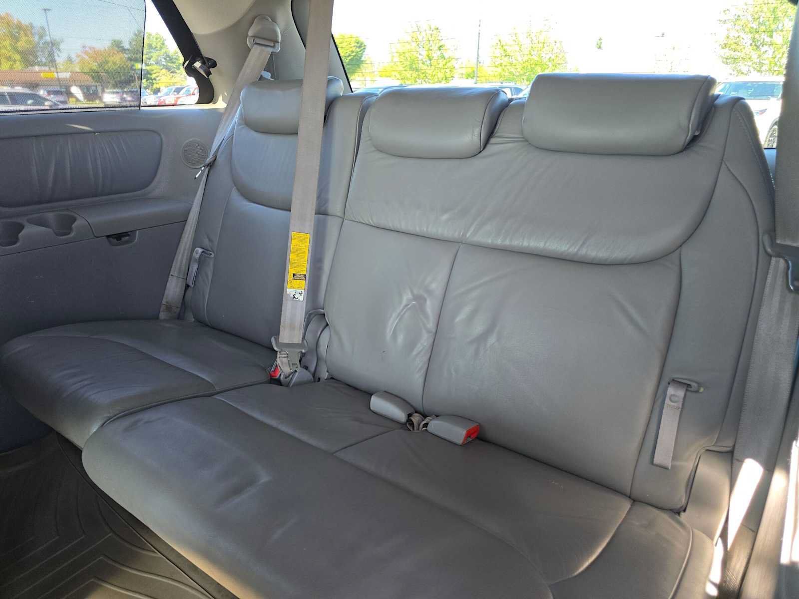 Used 2005 Toyota Sienna XLE Limited w/ XLE Limited Pkg 1 FWD image 20