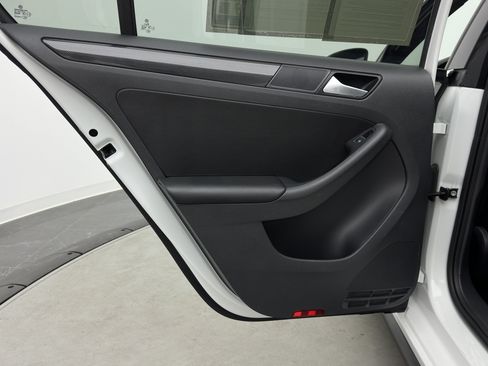 Used 2014 Volkswagen Jetta GLI Edition 30 FWD image 26
