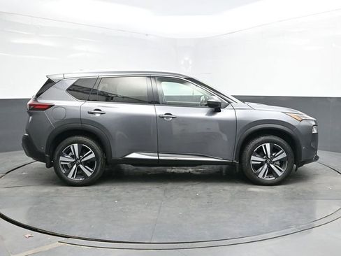 Used 2022 Nissan Rogue SL w/ SL Premium Package image 8