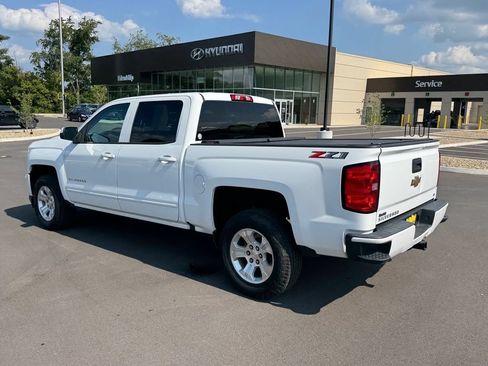 Used 2018 Chevrolet Silverado 1500 LT w/ All Star Edition AWD/4WD image 4
