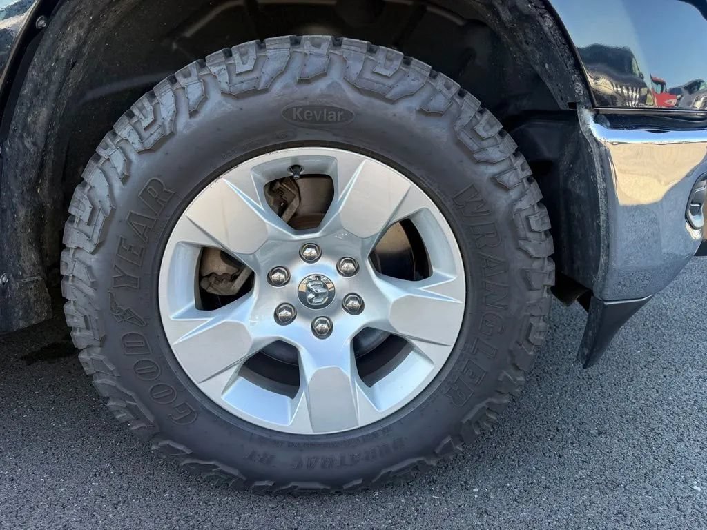 Used 2022 RAM 1500 Big Horn AWD/4WD image 10