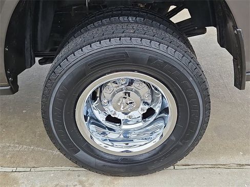 Used 2023 RAM 3500 Big Horn w/ Level 1 Equipment Group image 11
