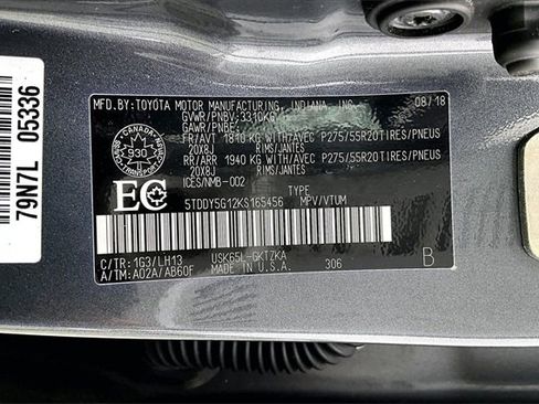 Used 2019 Toyota Sequoia Platinum image 28