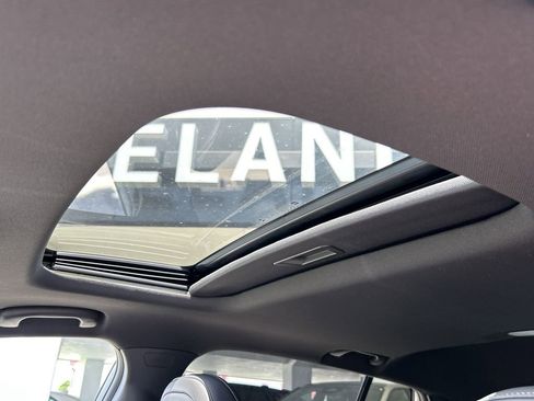 New 2025 Buick Envista Avenir image 24