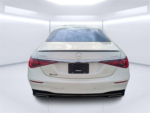 Used 2023 Mercedes-Benz S 580 4MATIC Sedan image 4