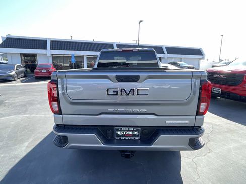 New 2026 GMC Sierra 1500 Elevation image 6